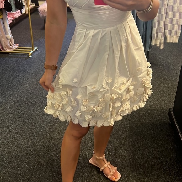 Cream One Shoulder Dress - Picture 3 of 4